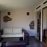 Guest Flirt 酒店 *