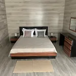 Guest Flirt 酒店 *